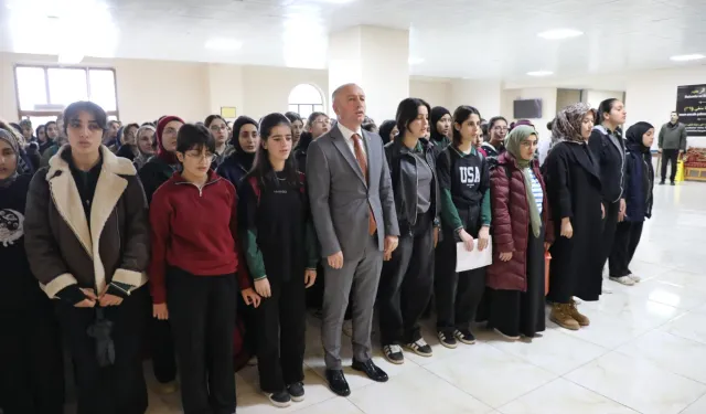 Kahramanmaraş’ta hayatını kaybedenler Ağrı’da anıldı