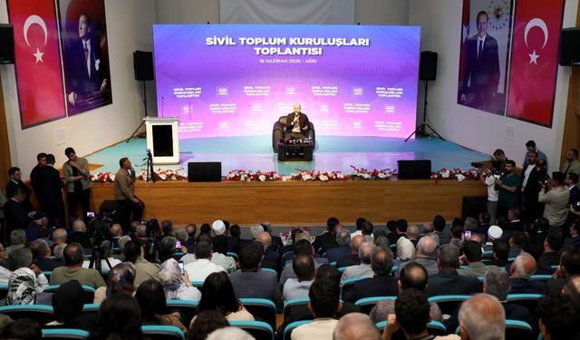 Bilal Erdoğan, Ağrı’da STK Temsilcileriyle Bir Araya Geldi