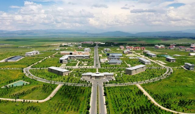 AİÇÜ, Dünya listesine girmeye hak kazandı