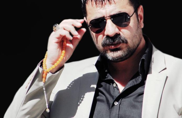 Murat Kayan’ın paylaşımındaki “Sarı Çizmeli Kadın” Hazal Aras mı?