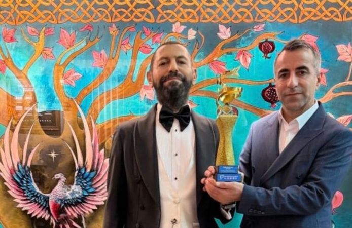 Akif Manaf’a İsveç’ten “Global Peace Prize” Ödülü