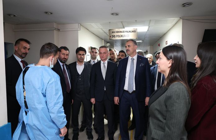 Ağrı Valisi Önder Bozkurt, Nisan Ayına Hızlı Başladı!