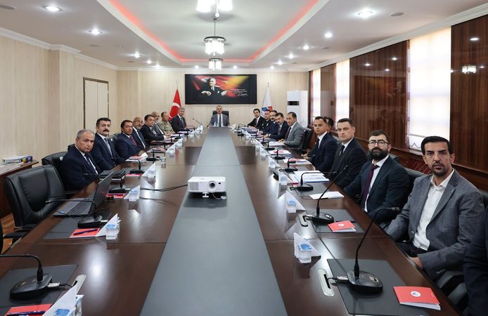 AİÇÜ'de "Üniversite Güvenlik Toplantısı" Gerçekleştirildi