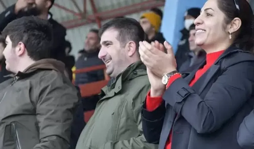 Barış Çoktin ve Ailesi, Ağrı’da örnek olmaya devam ediyor