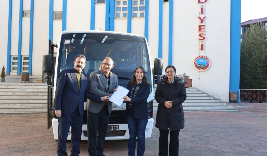 Ağrı Belediyesi’nin Otobüs Tahsisi Kararı Belgelerle Açıklandı, Ancak Soru İşaretleri Sürüyor