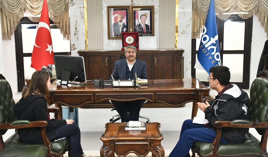 Başkan Taşkın, Fen Lisesi Öğrencilerini Ağırladı