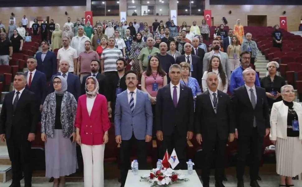 AİÇÜ’de 12. Uluslararası Avrasya Eğitim Araştırmaları Kongresi başladı