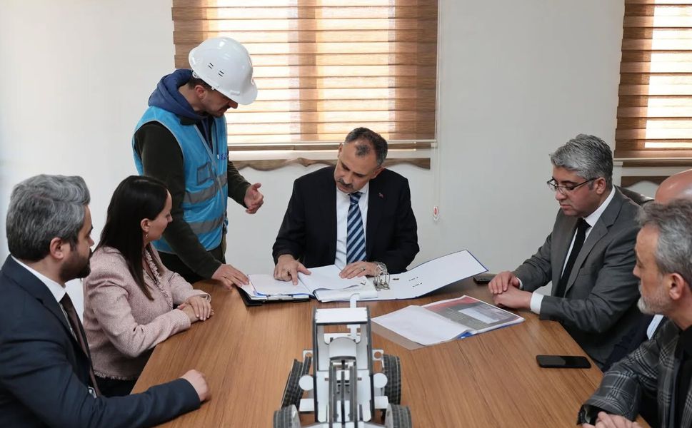 Ağrı Valisi Dr. Bozkurt, Sağlıktaki Dev Yatırımları Yerinde İnceledi!