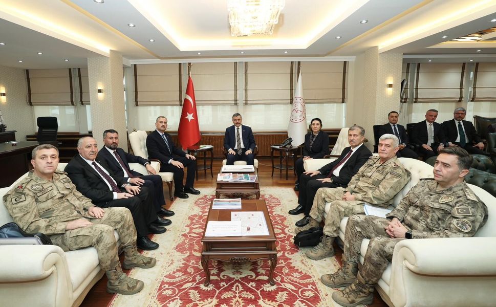 Ağrı’da İçişleri Bakanı Mustafa Çiftçi’den Valilik ve Parti Ziyareti